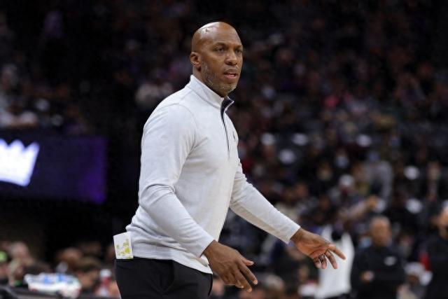 斯诺克世锦赛：赵心童首轮击败海菲尔德