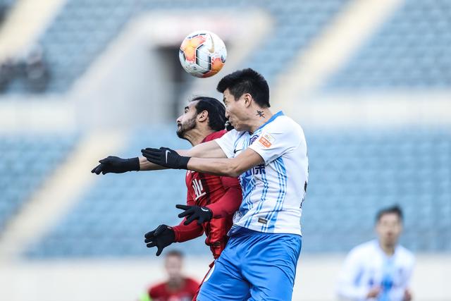 波士顿马拉松：肯尼亚选手包揽男女组冠军 双双实现卫冕