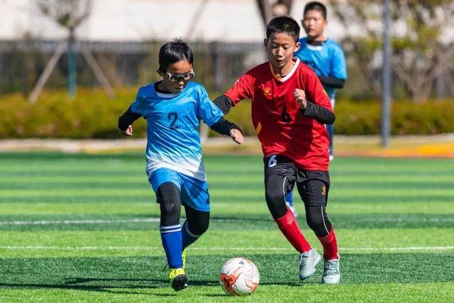 C罗下周年满40岁 职业生涯已经打进920球